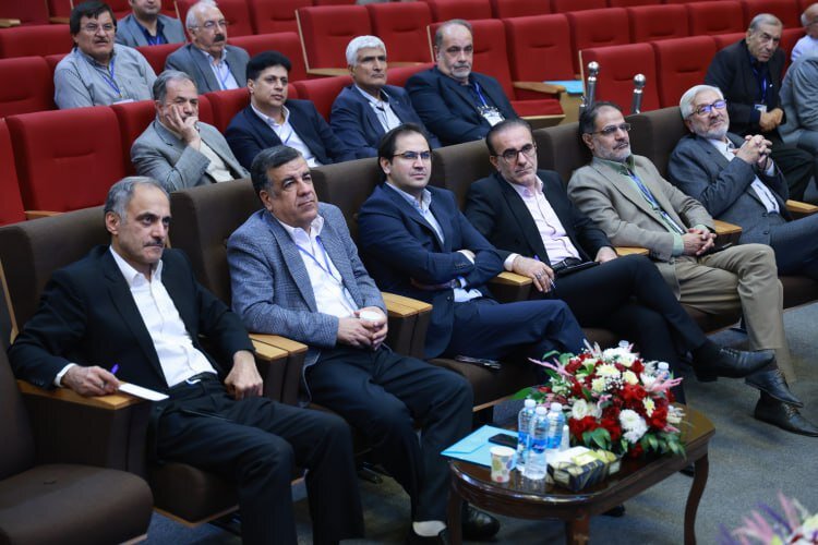 بازگویی انتظارات جامعه پزشکی در شهرستانها از تهران
