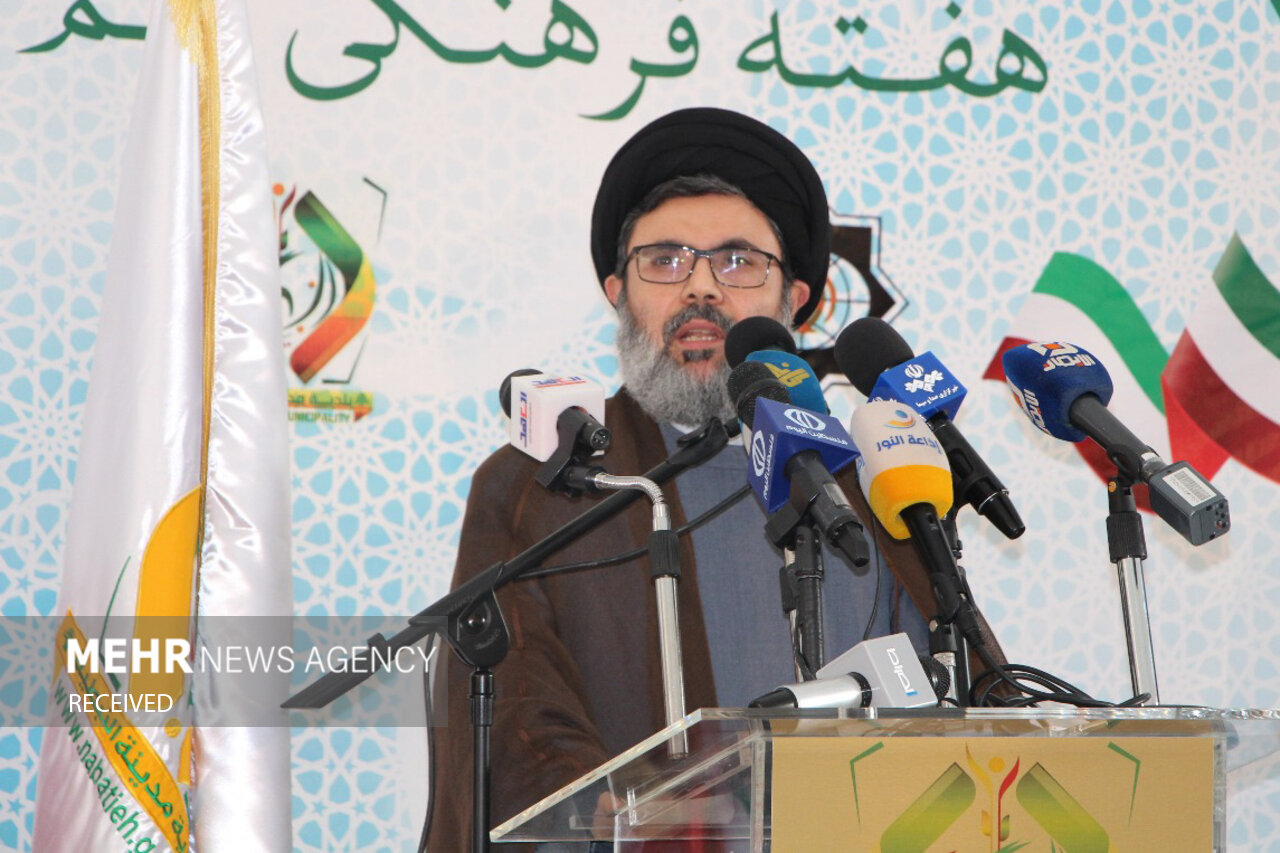 شهادت رهبران مقاومت هیچ خللی در عزم رهروان آن ایجاد نمیکند