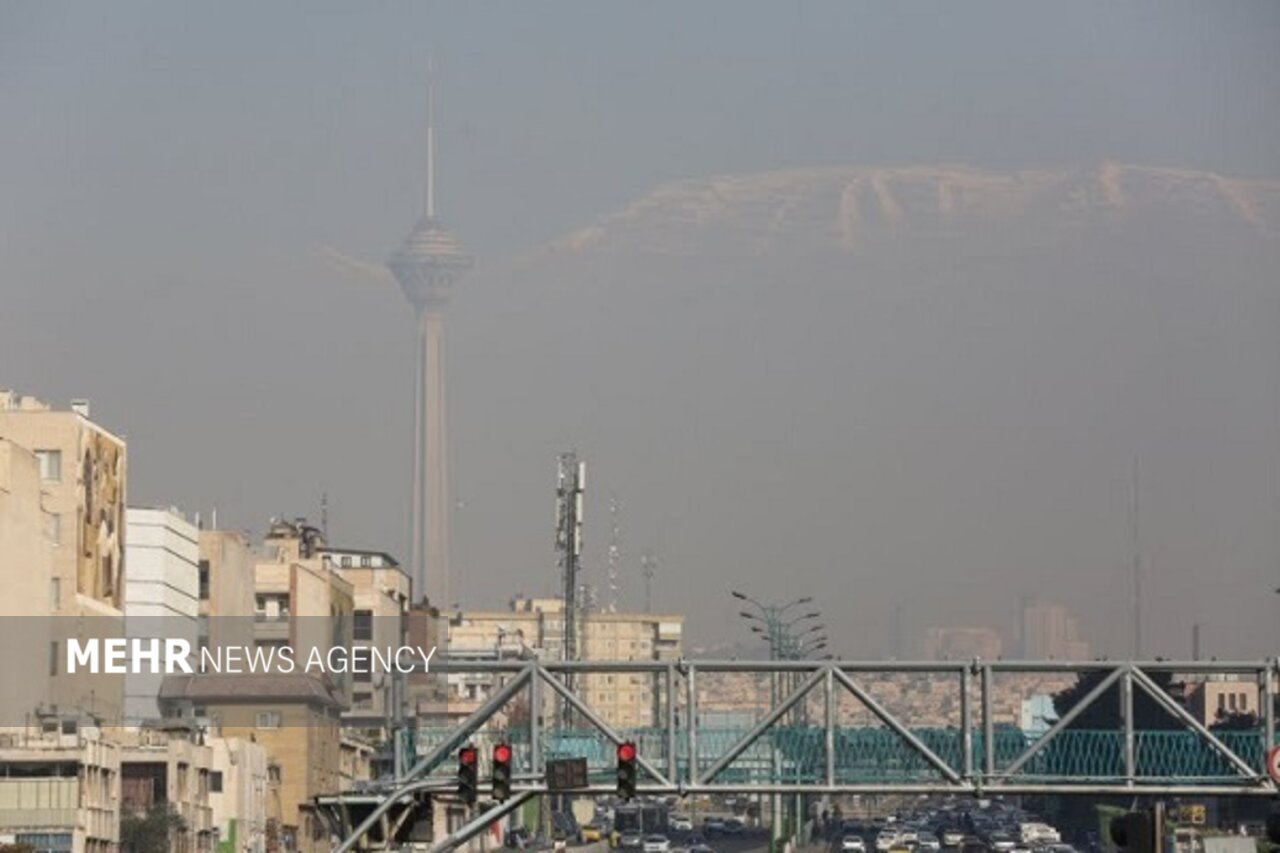 وزارت بهداشت: هوای تهران برای همه گروه‌ها ناسالم است