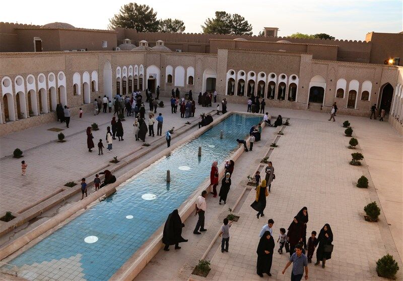 بزرگ‌ترین خانه خشتی جهان در رفسنجان، نگین انگشتر گردشگری