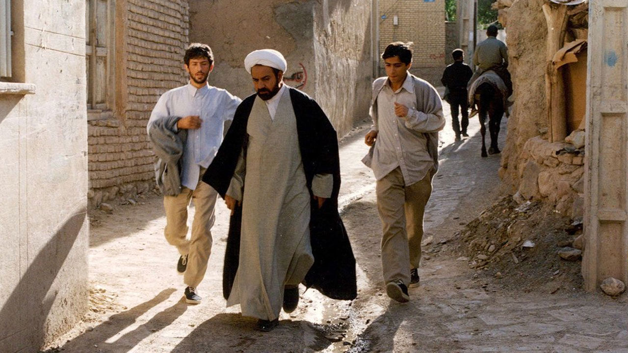 به بازیگران زنگ میزنم تا دانشآموزانم با آنها صحبت کنند