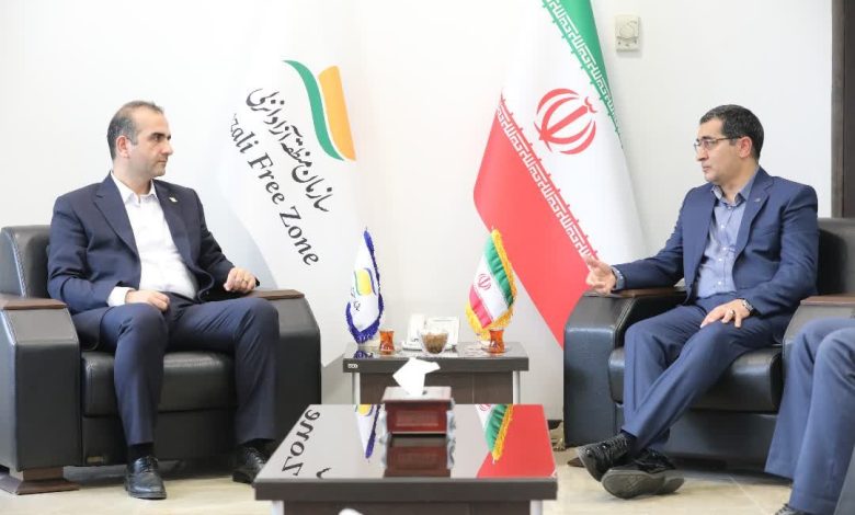 در دیدار مدیرعامل سازمان صنایع هوایی وزارت دفاع با طاعتی مقدم تأکید شد: توسعه همكاریهای فنی - مهندسی و برپایی رویدادهای مشترك با سازمان منطقه آزاد انزلی