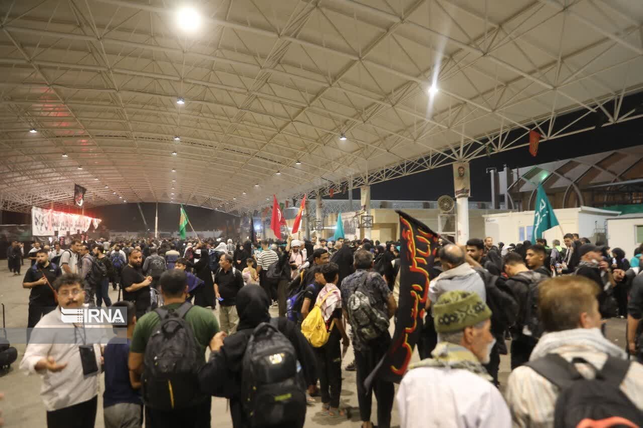 تردد از مرز مهران به ۱.۸ میلیون زائر رسید