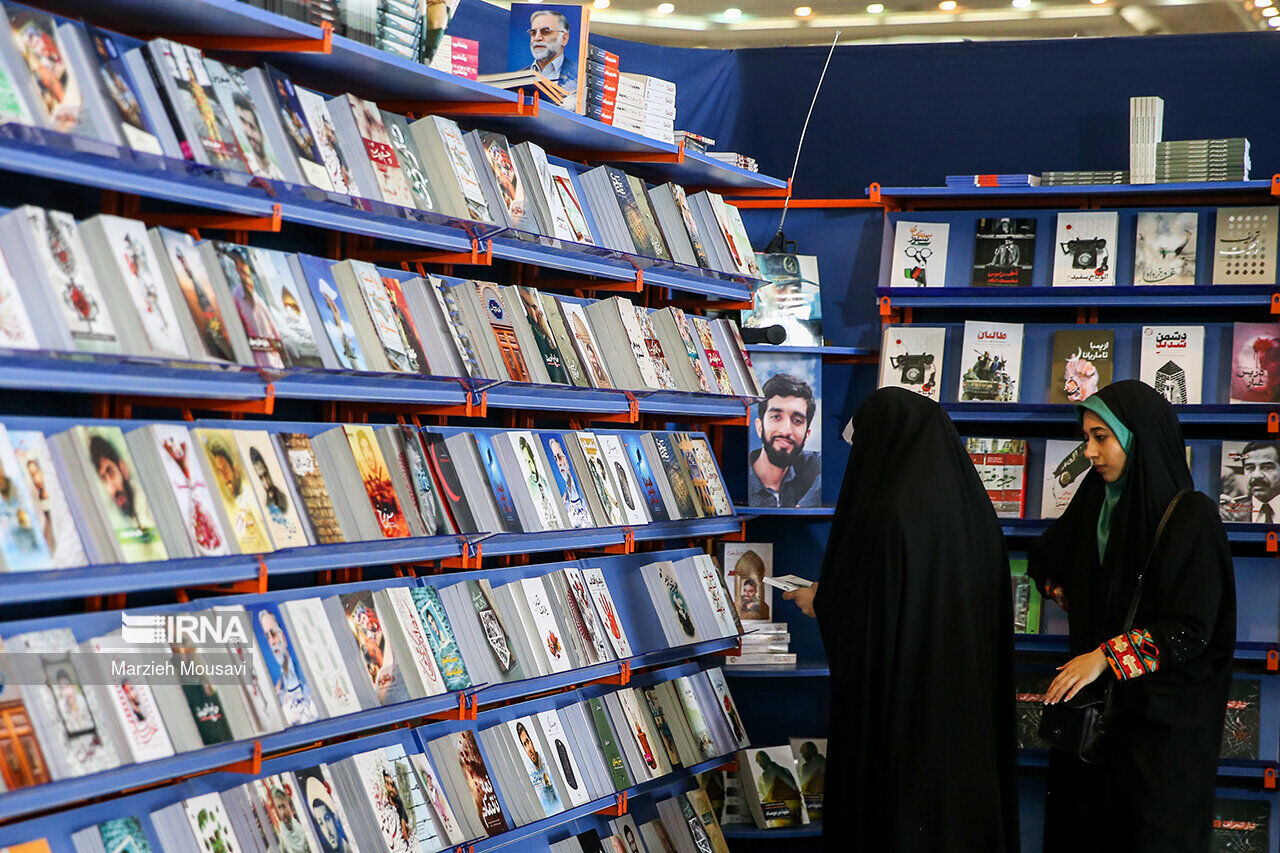 «روایت عزت» رونمایی شد