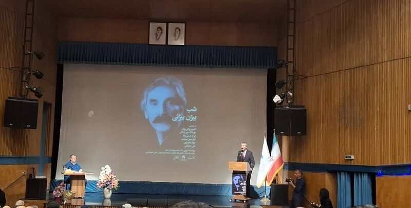 شب خواننده «ایران زمین»/ بیژن بیژنی: با تمام وجود نگران ایران عزیز هستم