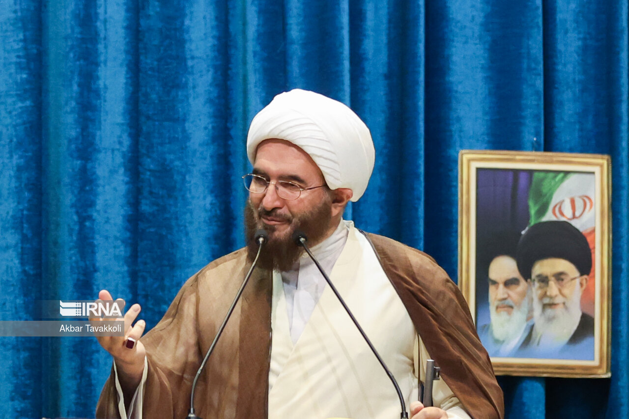 امام جمعه تهران: در زیست عفیفانه بد عمل کردیم