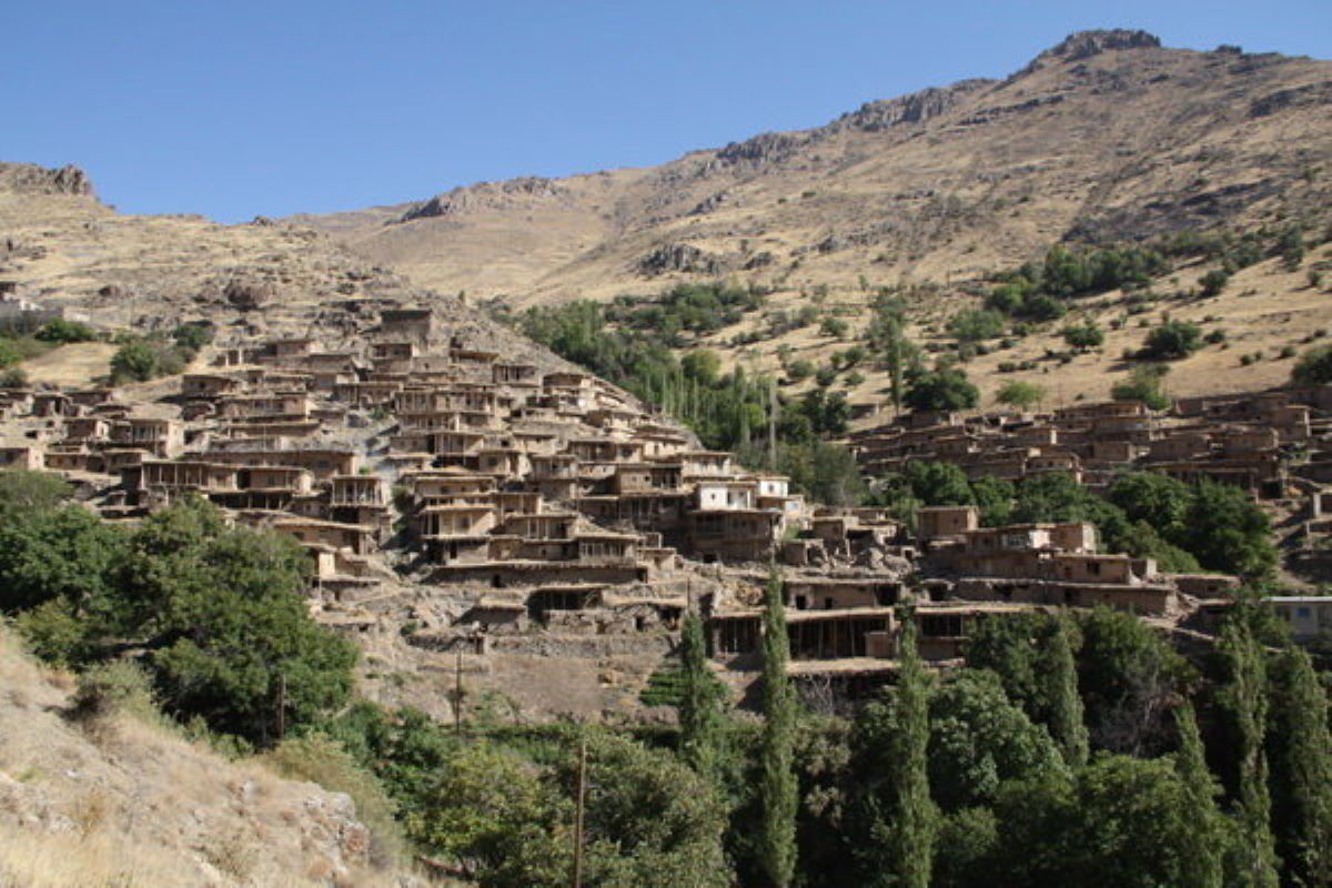 گلابر زنجان در جمع ۱۲۰ روستای هدف گردشگری کشور