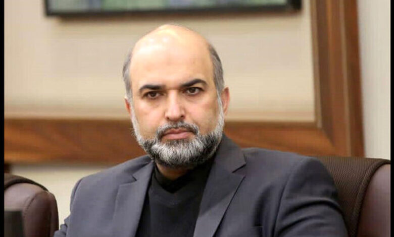 مديرعامل صندوق اعتباري هنر از دو برابر شدن پرداختي‌ها در قالب طرح کمک مستمري (سلوا) و تکريم خبر داد و افزود: بنا بر دستور وزير فرهنگ و ارشاد اسلامي، اين افزايش همزمان با ميلاد خجسته حضرت علي(ع) و با توجه به پيش بيني‌هاي به عمل آمده براي تأمين منابع و اخذ مصوبات لازم از دي ماه اجرا خواهد شد.