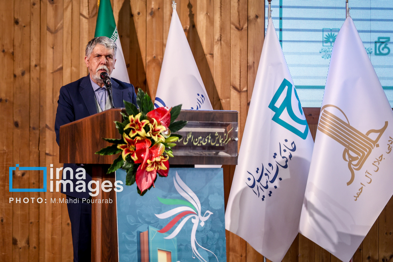پیام وزیر فرهنگ برای درگذشت پیشکسوت هنرهای نمایشی استان کرمان