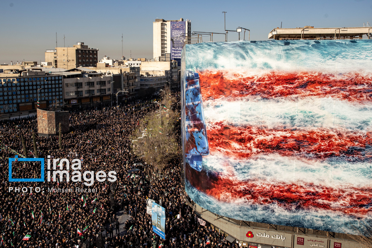 مقتدرانه با انسجام ملی به ایرانی پرصلابت بیندیشیم/مردم، علاج در وطن است