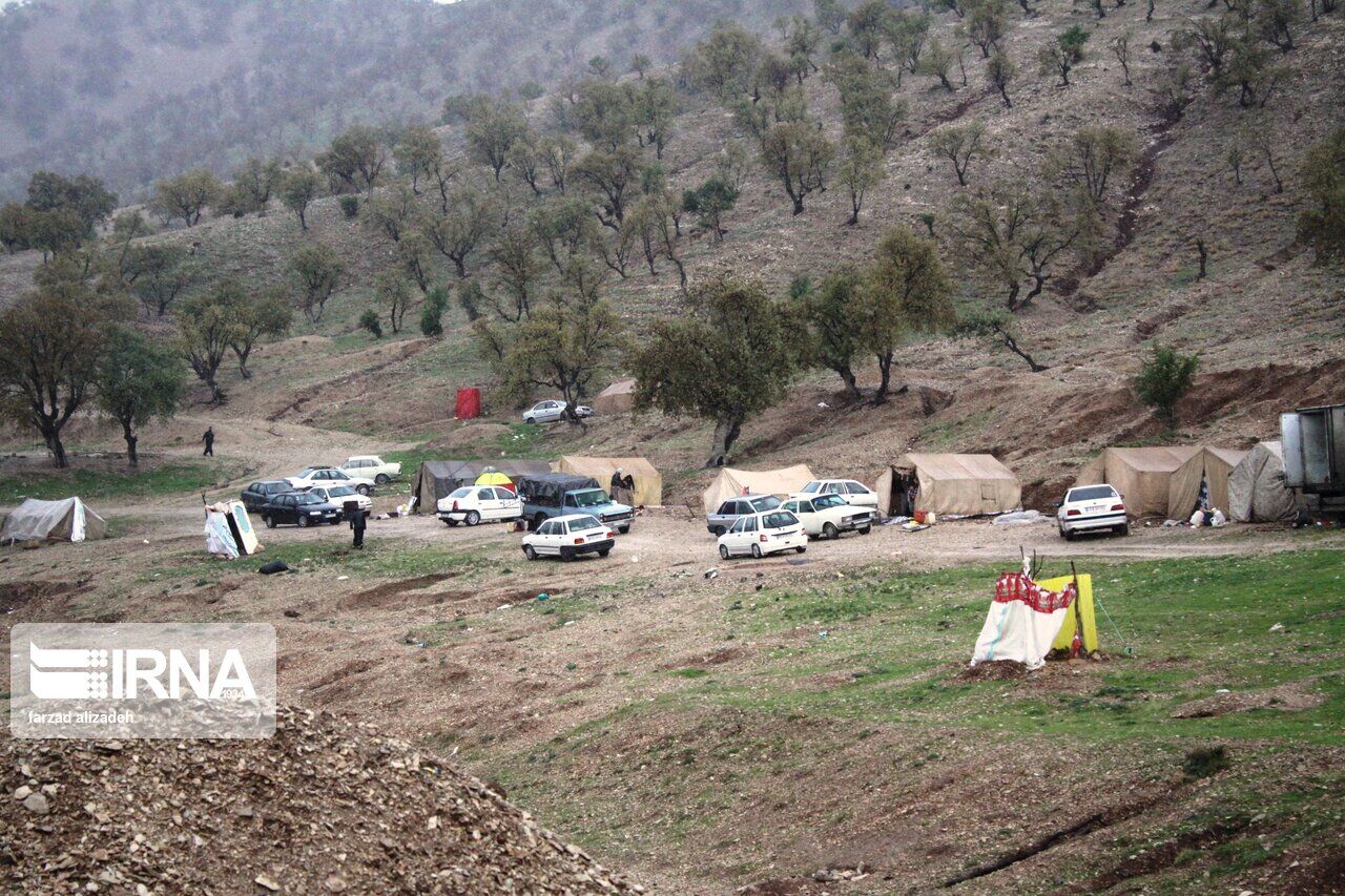 چادرنشینی نوروزی میراث ماندگار هشت سال مقاومت مردم ایلام در دل طبیعت
