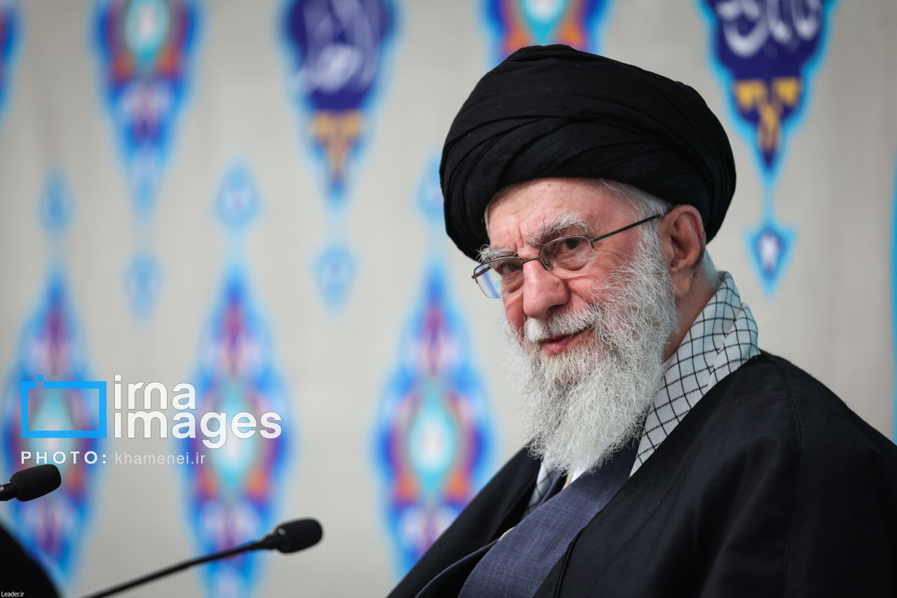 چرا تفسیر قرآن رهبر شهید متمایز از دیگر تفاسیر است؟