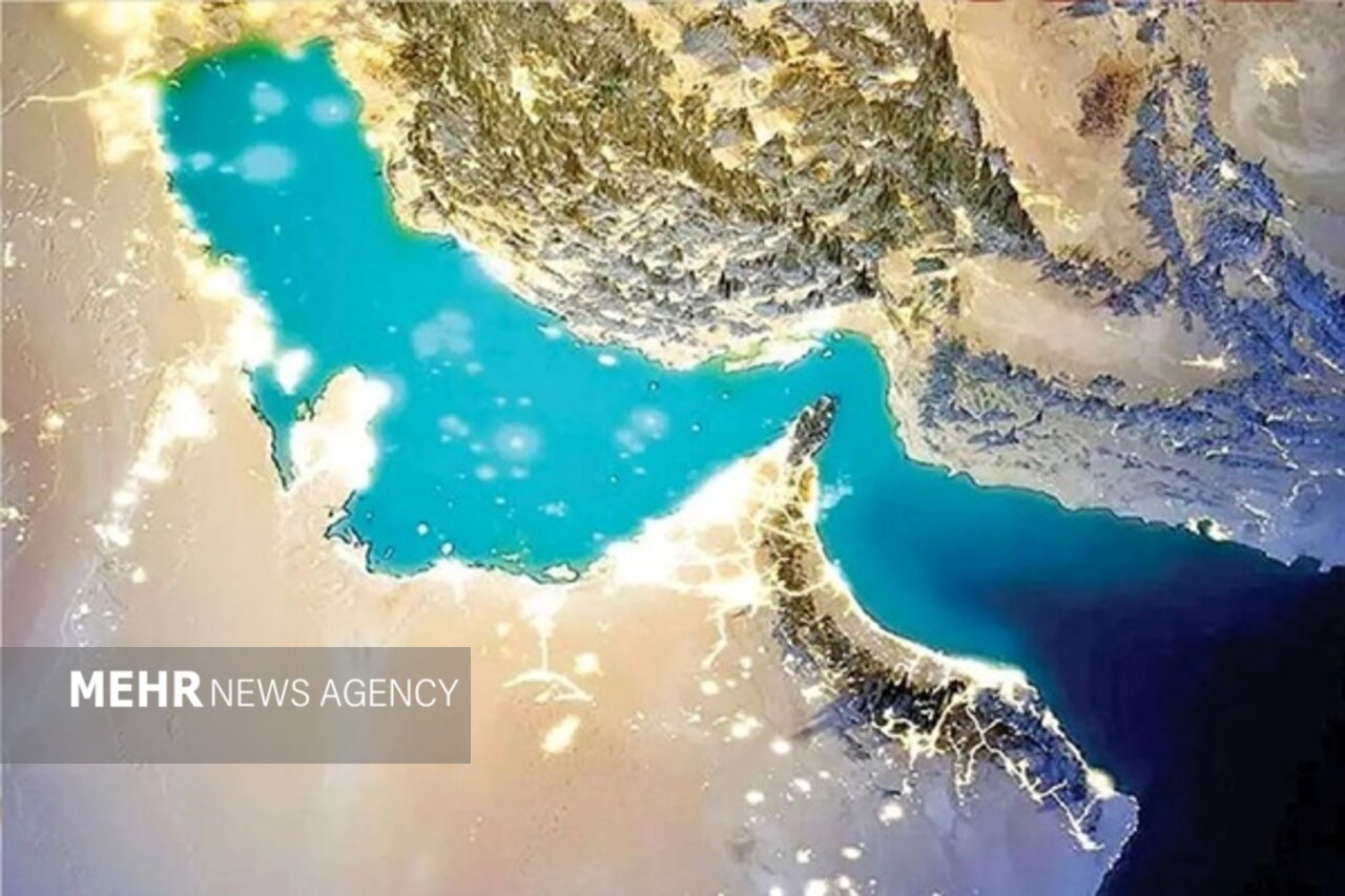 ایران: آماده خدماترسانی به کشتیهای تجاری در تنگه هرمز هستیم
