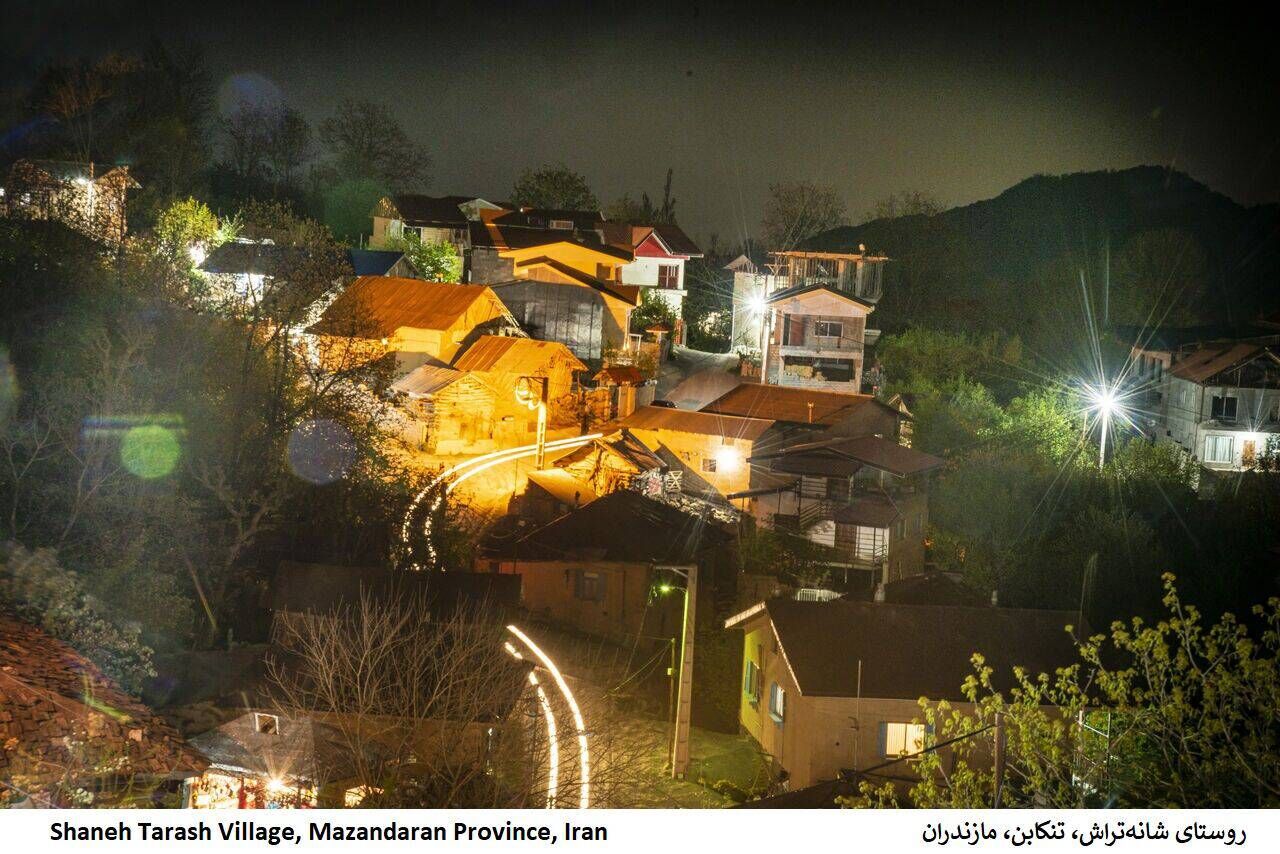 رنگ همدلی بر دیواره‌های شانه‌تراش/ منطقه بکر تنکابن روستای جهانی گردشگری می‌شود؟