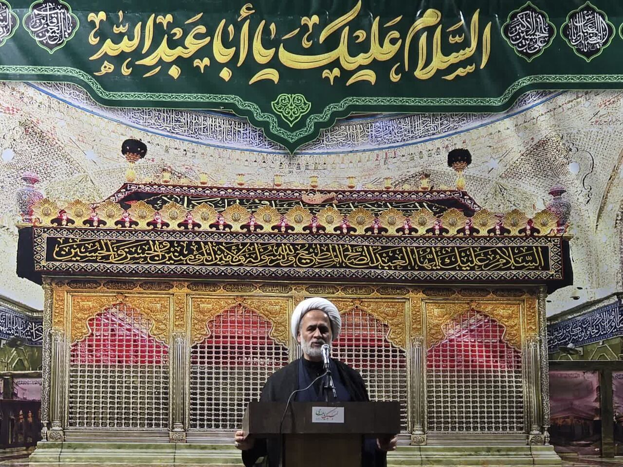 عاشورا نسخه تبعیت از ولایت را پیش روی جامعه می‌گذارد